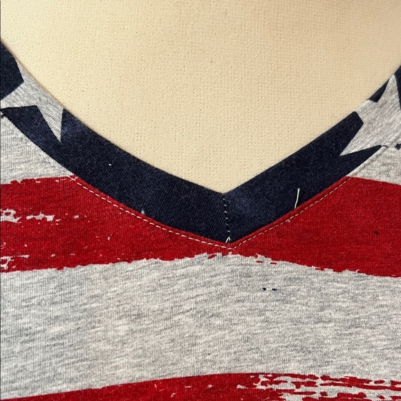 American Flag Women's Short Sleeve Tee V-Neck Cotton Spandex Vintage Distressed - Picture 6 of 9